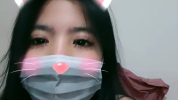 Qwellysa Mahasiswi Cantik Temenin Pascol Malam Jumat Nih